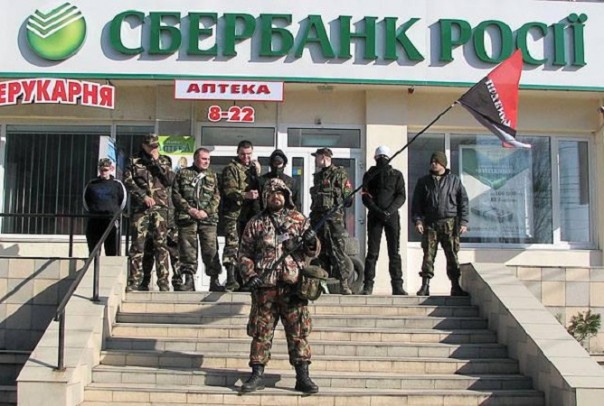 Россиянка в одиночку одолела толпу разъяренных украинских националистов