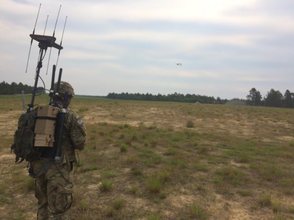 Американские военные испытали противодронную завесу