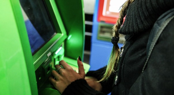 Банкоматы будут знать клиентов в лицо