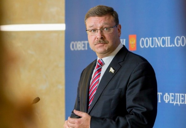 Российский сенатор пророчит Европе позор и напоминает Украине, что единственным хранителем ее территориальной целостности является Россия Российский сенатор пророчит Европе позор и напоминает Украине, что единственным хранителем ее территориальной целостности является Россия