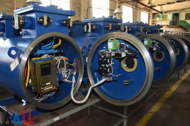 В ДНР вновь запущен «Донецкий электротехнический завод» В ДНР вновь запущен «Донецкий электротехнический завод»