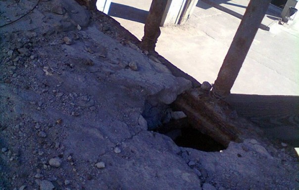 Новости страны "уставших мостов"... и торжественно открытых сортиров