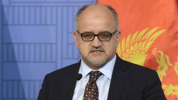 И не друг, и не враг – а так: министр Черногории идет против России