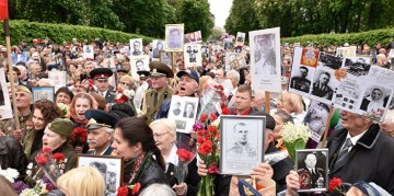 День Победы на Украине: «Жри, Бандера!». Андрей Бабицкий