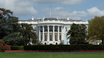 Вопрос - а корейцам эта встреча нафига - не задавать?