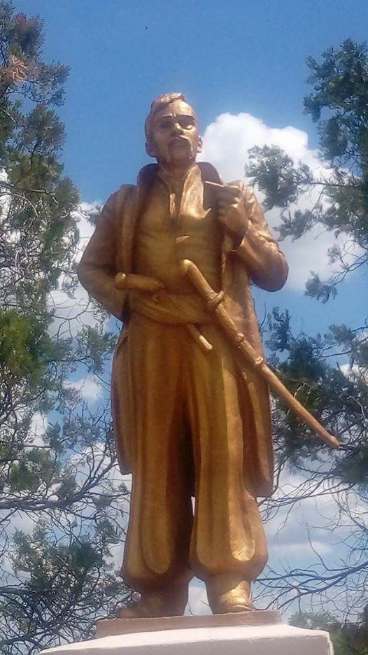 Эрзац-«Асса» по-украински: «Я покоряю города истошным воплем идиота...». Владимир Скачко Эрзац-«Асса» по-украински: «Я покоряю города истошным воплем идиота...». Владимир Скачко