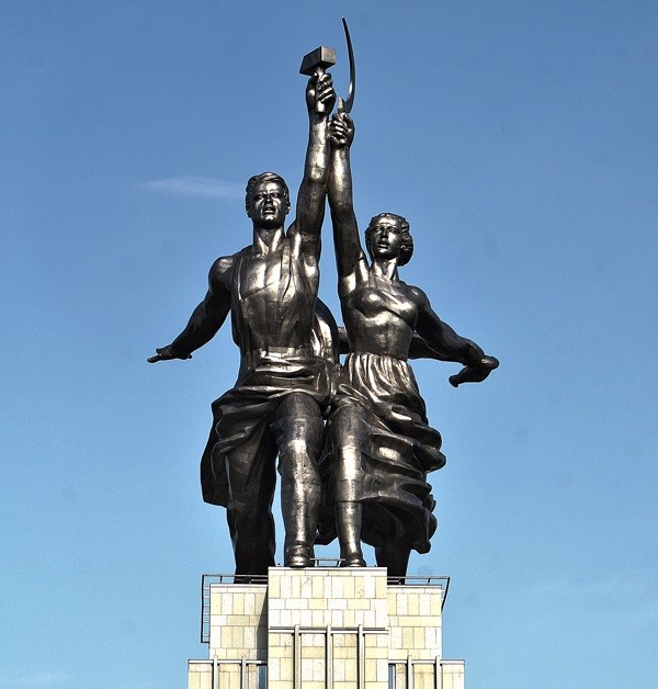 Коротко О: СССР и Коммунизме Коротко О: СССР и Коммунизме