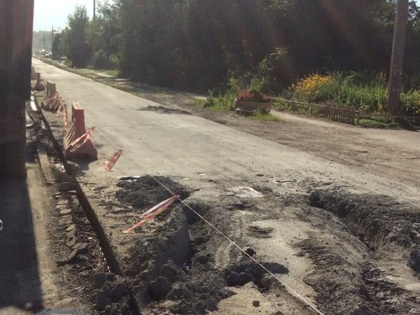 Нетерпеливый водитель внедорожника застрял в жидком бетоне в Ростове