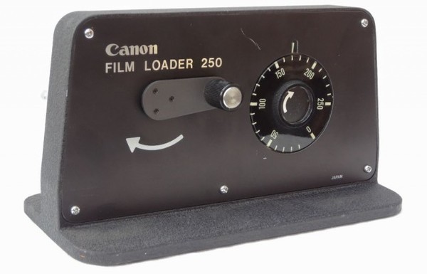 Как раньше выглядела "флешка" на восемь гигабайт? Как раньше выглядела "флешка" на восемь гигабайт?