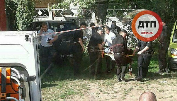 Стрельба в Киеве: совершено покушение на Адама Осмаева и Амину Окуеву. Стрельба в Киеве: совершено покушение на Адама Осмаева и Амину Окуеву.