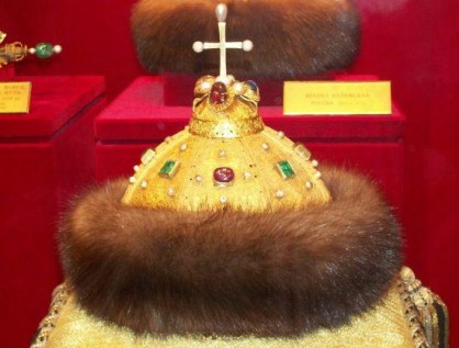 Пока в Питере форум, в Москве — контрреволюция?