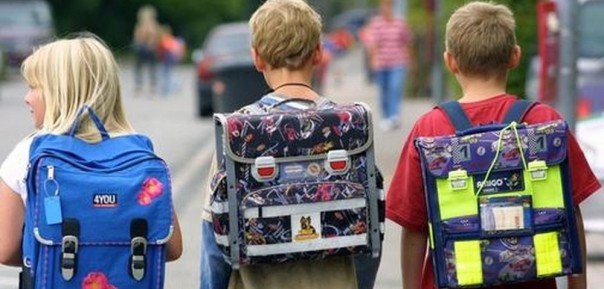 Латвия хочет оставить школьников без права на выбор