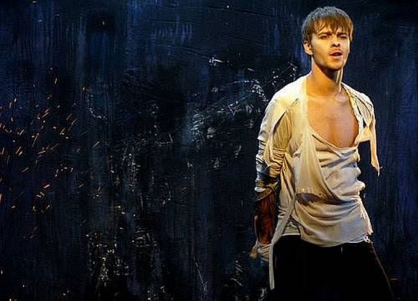 Украинский шоу-бизнес не сдается фашистам. Ирина Алкснис