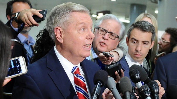 «Накажем русских»: сенатор анонсировал ужесточение санкций против России «Накажем русских»: сенатор анонсировал ужесточение санкций против России