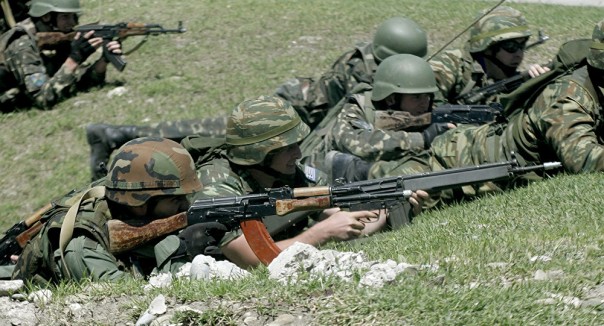 «Тяжёлые обстрелы…Война…»: житель Латвии невольно оказался в эпицентре учений НАТО