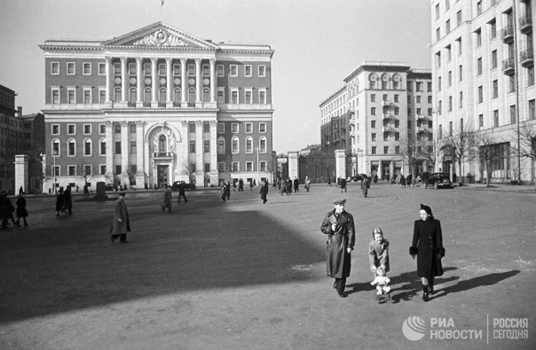 Метод, который не работает: история антироссийских санкций. Ростислав Ищенко