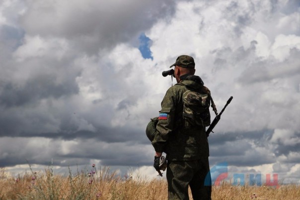 Народная милиция ЛНР показала позиции под Светлодарском, которые "захватили" ВСУ