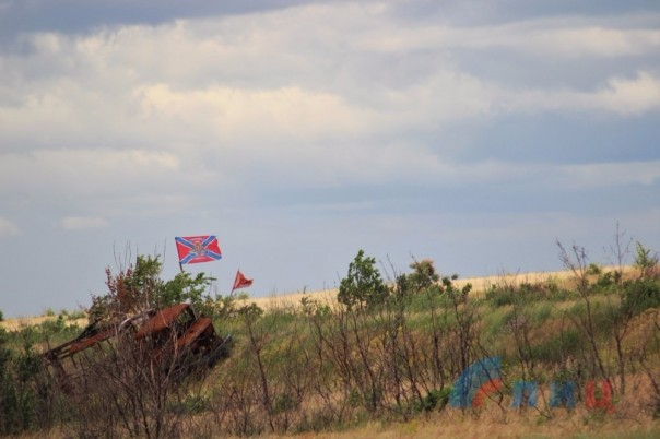 Народная милиция ЛНР показала позиции под Светлодарском, которые "захватили" ВСУ