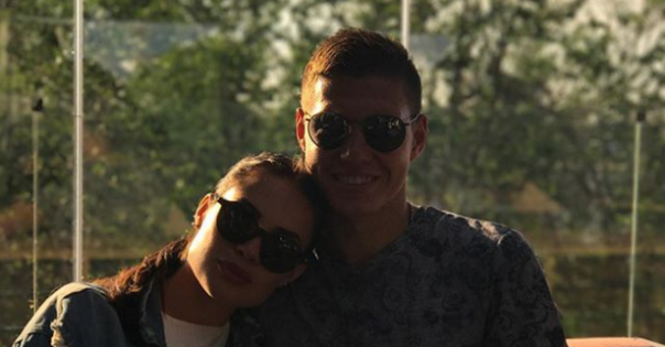 Обходя запреты Порошенко: футболист сборной Украины сумел отдохнуть в Крыму Обходя запреты Порошенко: футболист сборной Украины сумел отдохнуть в Крыму