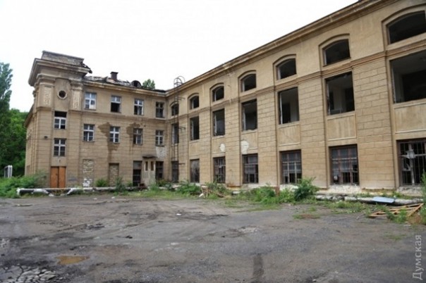 Ни штаба, ни ВМС, ни будущего... В Одессе сгорел будущий штаб ВМС Ни штаба, ни ВМС, ни будущего... В Одессе сгорел будущий штаб ВМС