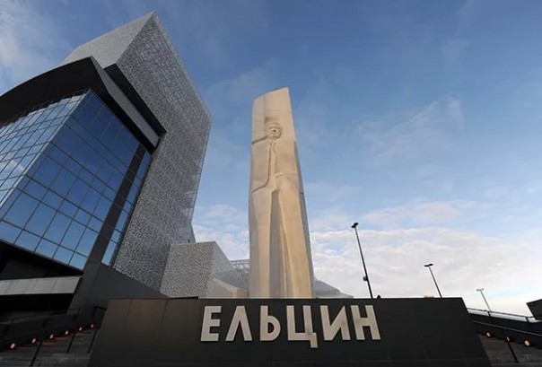 Кому ставят памятники в России Кому ставят памятники в России