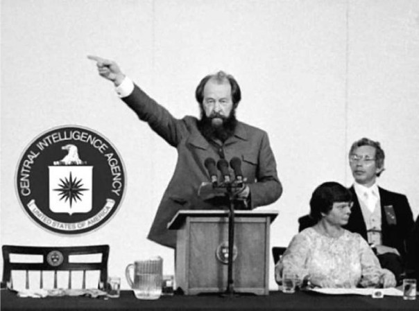 Кому ставят памятники в России Кому ставят памятники в России