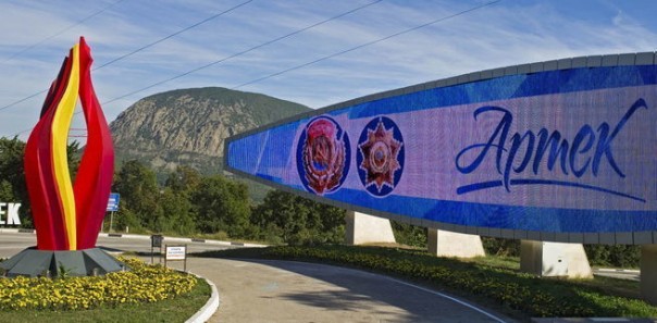 Путин проинспектирует «Артек» и откроет новую смену в честь Саманты Смит