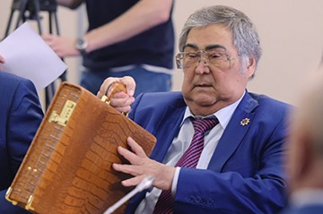 Telegram-каналы отправили Тулеева в отставку