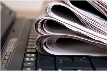 Борясь с "самопиаром губернаторов", федеральная власть пилит информационный "сук", на котором сидит