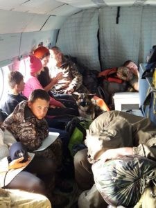 Вертолетчики Росгвардии спасли туристов на Сахалине Вертолетчики Росгвардии спасли туристов на Сахалине