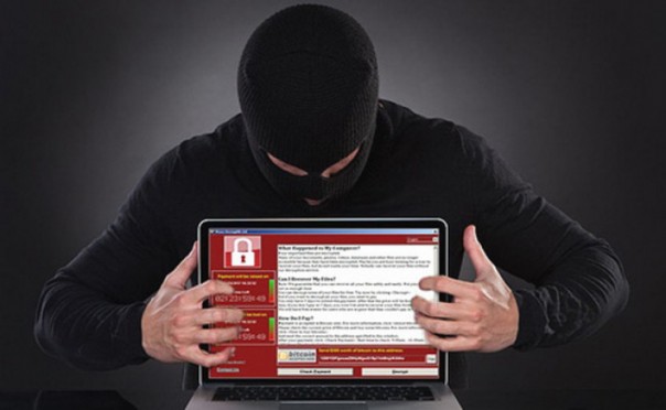 Свежее дыхание террора. Порошенко нашёл новое применение кибератаке.