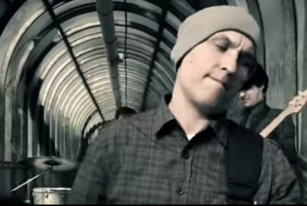 Новосибирский режиссёр снял для московской группы клип с Прилепиным