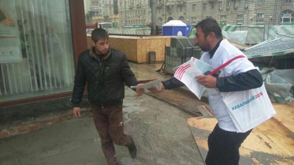 Агитация продолжается: в Питере за Навального топят бомжи