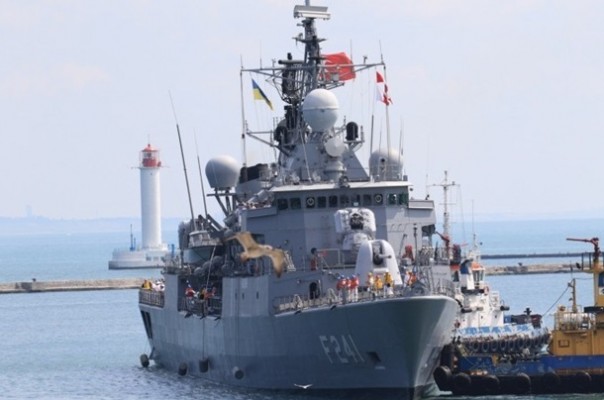В Одессу прибыли корабли НАТО и стартовали учения Си Бриз-2017 В Одессу прибыли корабли НАТО и стартовали учения Си Бриз-2017