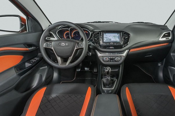 Vesta SW и SW Cross: появились новые фото интерьера российского универсала