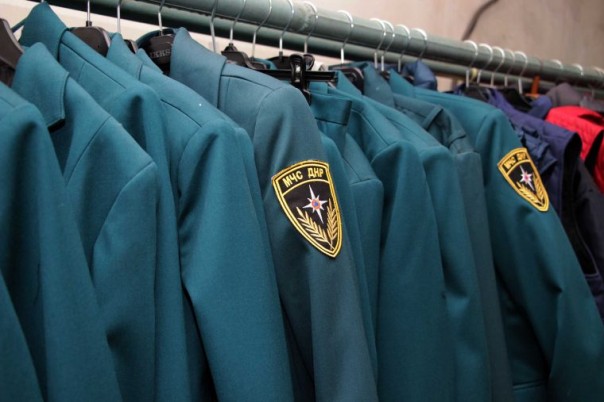 Глава ДНР Александр Захарченко встретился с работниками швейной фабрики «Снежинка»