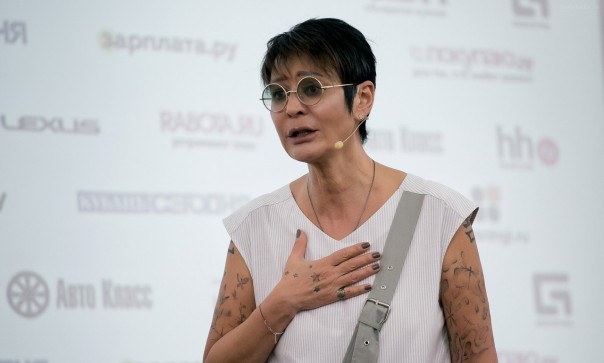 Мошенники развели Ирину Хакамаду на 400 тысяч рублей