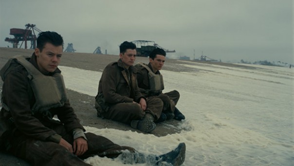 "Они не сражались за Родину": военный обозреватель о новом фильме "Дюнкерк"