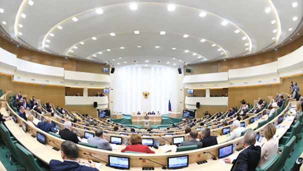 Совфед попросил Путина ввести санкции против Польши