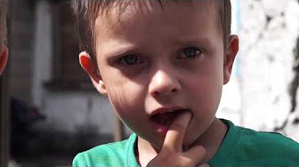 Жизнь под обстрелами "Красная зона". Фильм Андрея Бардачёва и Андрея Лысенко