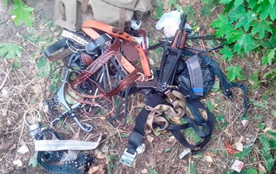 На Полтавщине полиция обнаружила сумку с оружием