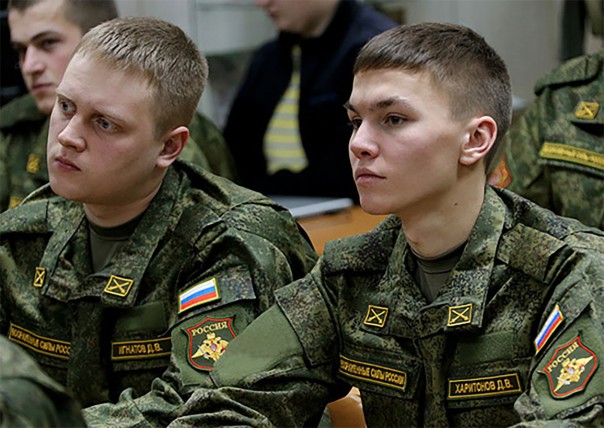 Минобороны хочет зачистить военные кафедры