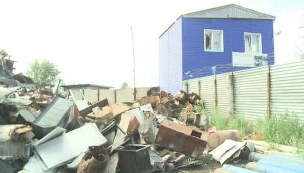 На пункте приема металлолома в Чите прогремел взрыв. На месте взрыва нашли части ракет от С-200