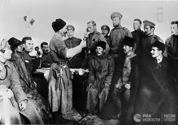 Корниловский мятеж. Архивные кадры