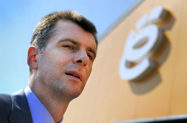 Михаил Прохоров ускорил распродажу своих российских активов