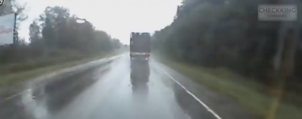 Невероятные водители грузовиков