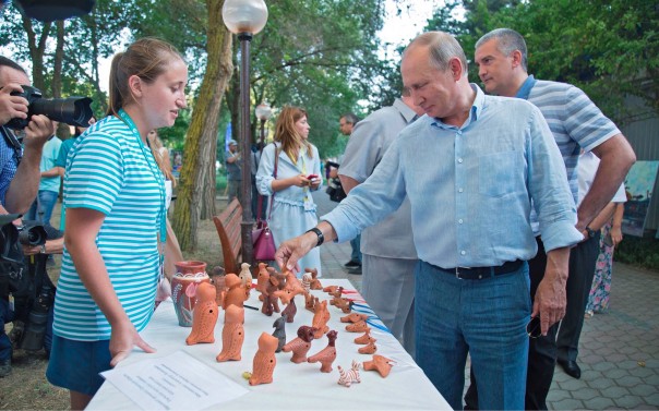 «Ручной» тигр Владимира Путина: участники «Тавриды» приятно удивили главу государства