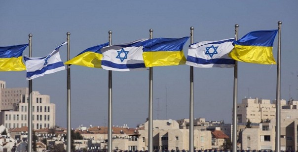 Пока Порошенко полирует Майдан, будущий президент ведёт переговоры с Израилем