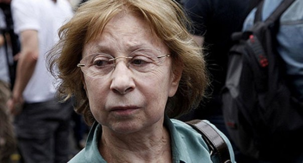 Ахеджакова о Серебренникове: "Это ужасно. Скоро поползем к батюшке на коленях"