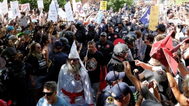 Наблюдение за майданными технологиями в США и России. Александр Роджерс